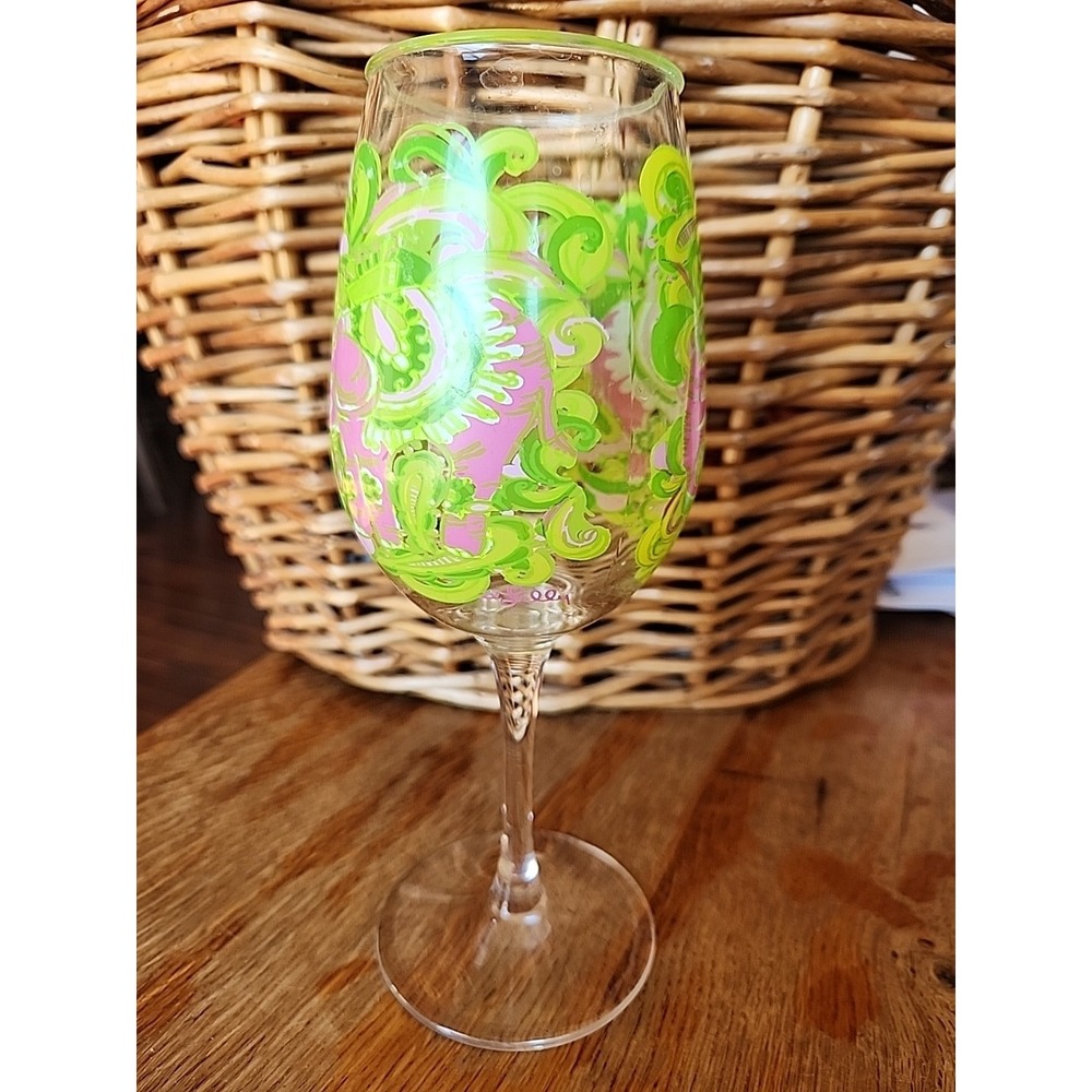 1 Lilly Pulitzer Wine Glass‎ Acrylic